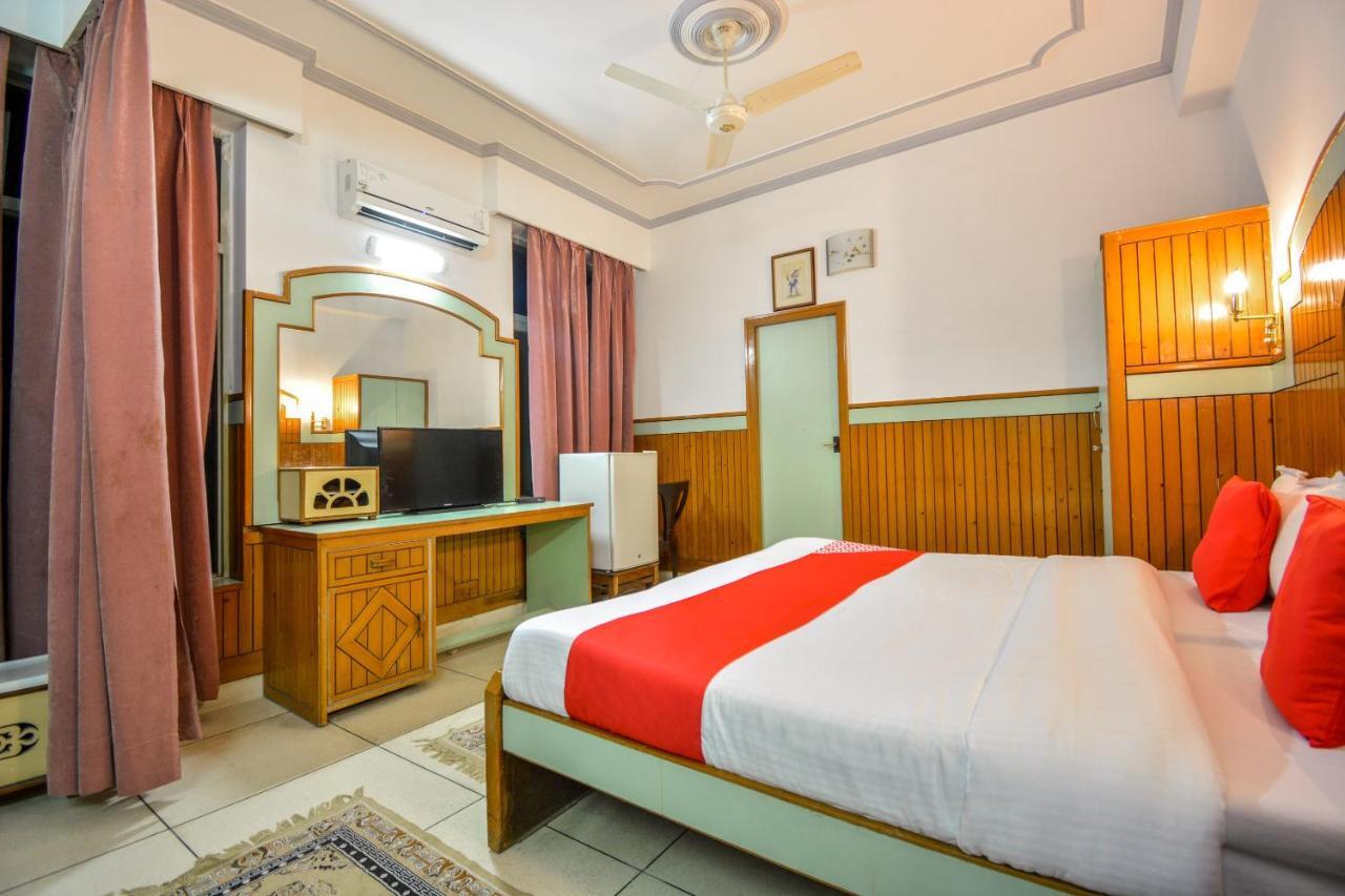Oyo 46616 Hotel Abhinandan Jind Exteriér fotografie